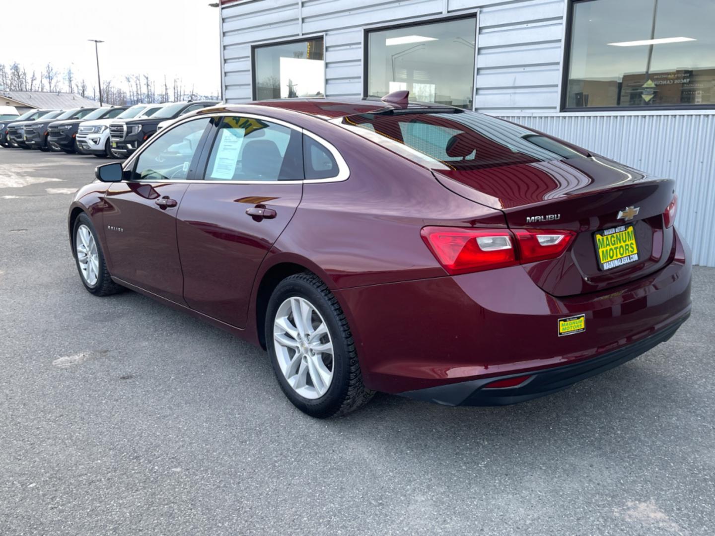 2016 Burgundy Chevrolet Malibu LT (1G1ZE5ST7GF) with an 1.5 Turbo inline 4 engine, 6 speed automatic transmission, located at 1960 Industrial Drive, Wasilla, 99654, (907) 274-2277, 61.573475, -149.400146 - Photo#2